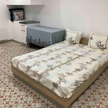 Grande Maison Traversante.