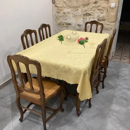 Appartement Grande Maison Traversante. *